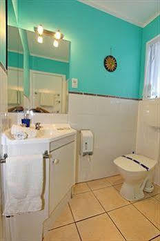 Motel Blue Water